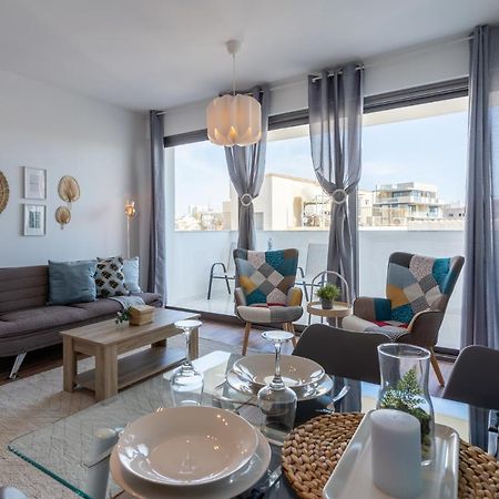 Livia Studio Apartment In Lárnaka Eksteriør bilde