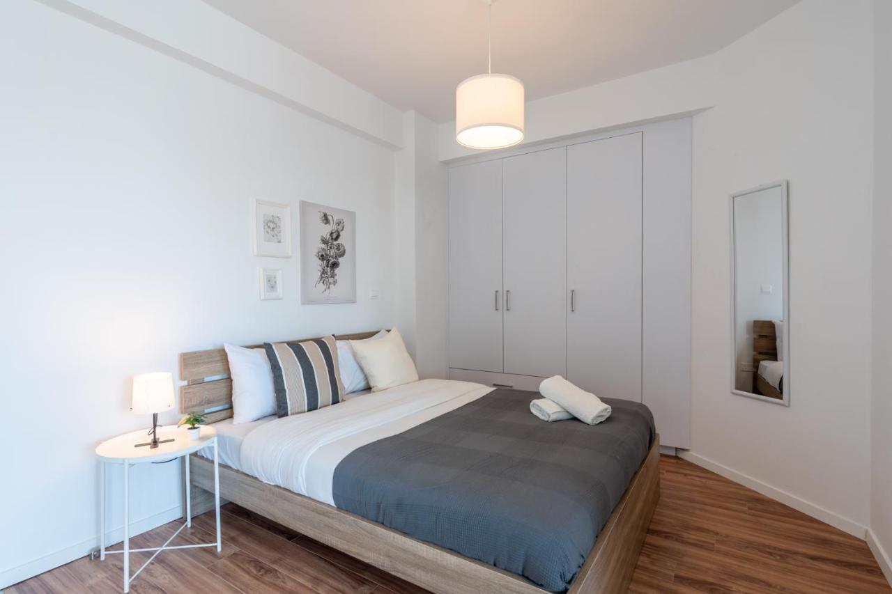 Livia Studio Apartment In Lárnaka Eksteriør bilde